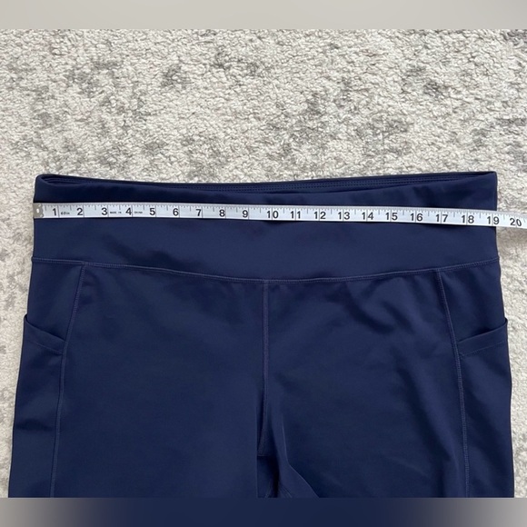 Women’s Navy New Balance bike exercise shorts 2XL - Picture 8 of 10